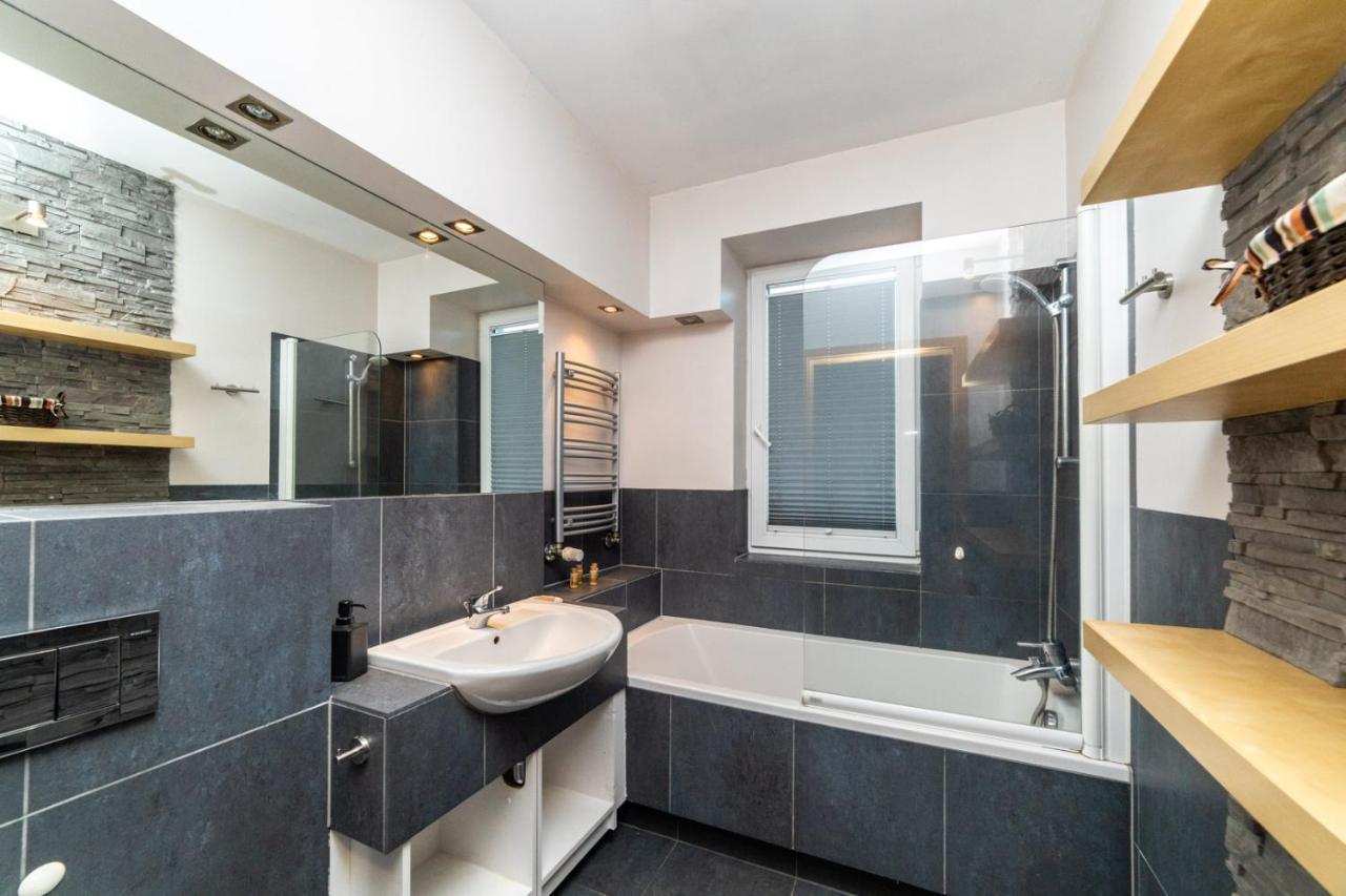 גדנסק Grey By Oneapartments מראה חיצוני תמונה