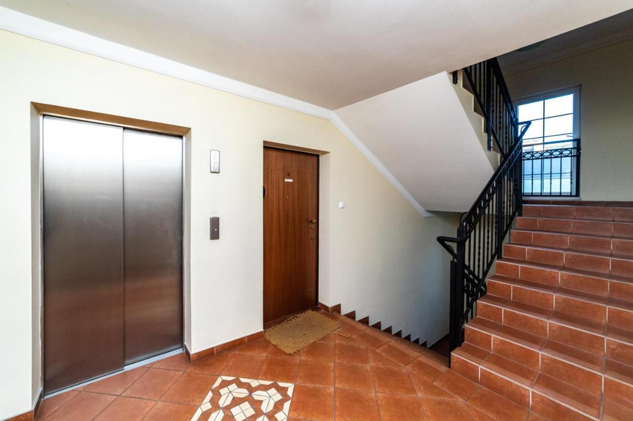גדנסק Grey By Oneapartments מראה חיצוני תמונה